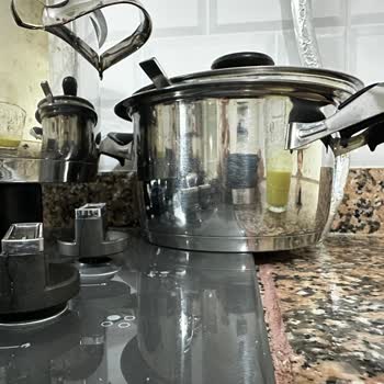 Arçelik Set Üstü Düğmeleri Çatladı: Kalite Sorunu