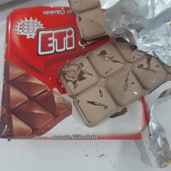 Eti Çikolata Beyazlama Var