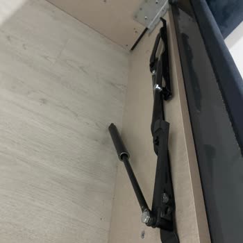 Aksu Çarşı Avcılar Şubesinde Yaşanan Montaj Ve Teslimat Sorunları