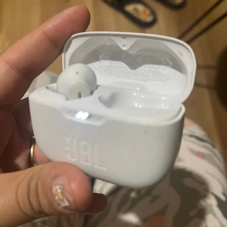 JBL Kulak İçi Kulaklık Şarj Olmuyor