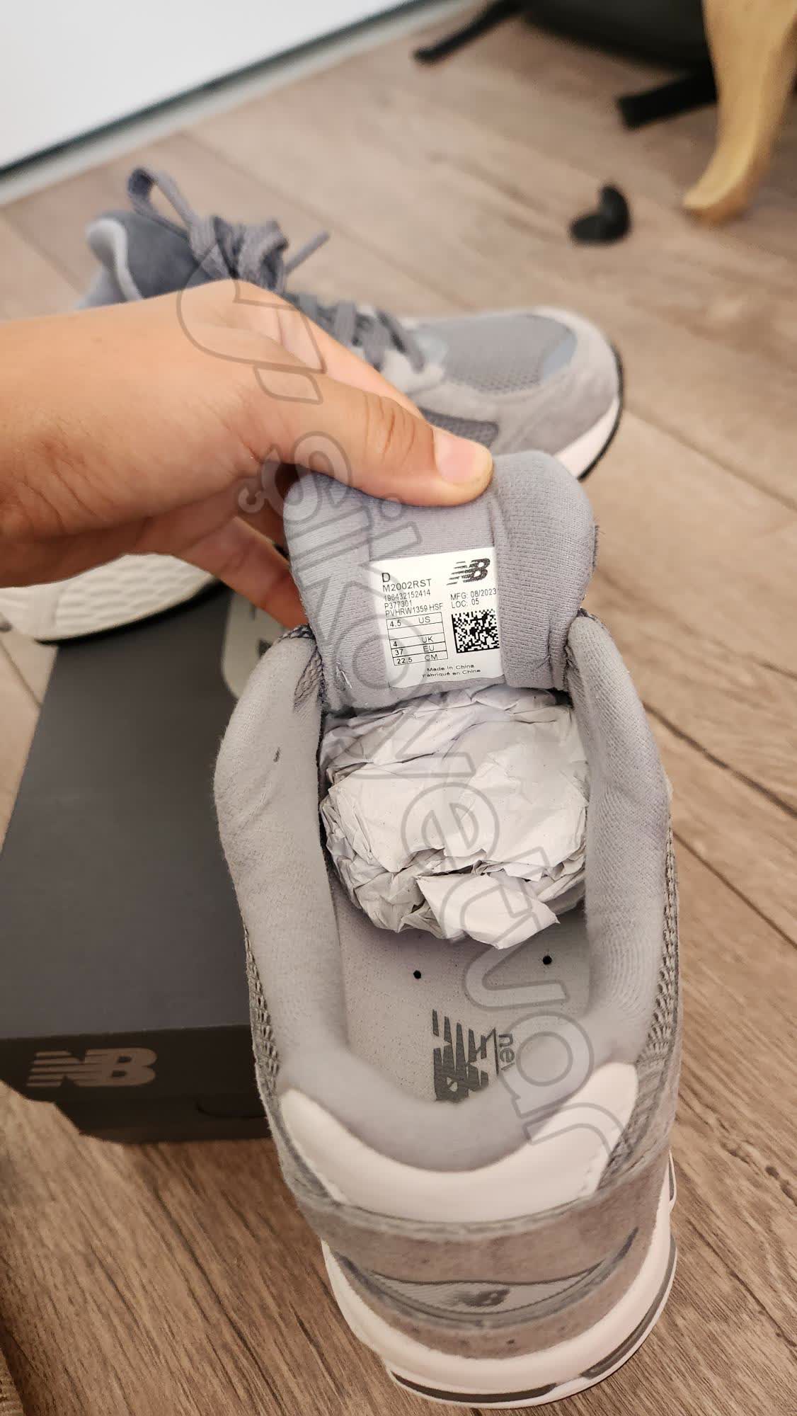 New Balance M2002RST