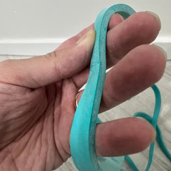 Decathlon Direnç Bandı Üzerindeki Dökülme