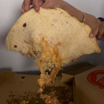 Pizza Hut Mevlana Şubesi ❌