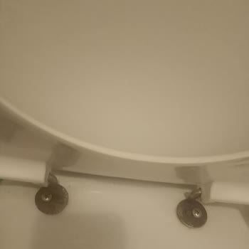 Koçtaş Hijyenik Malzeme Paslanıyor