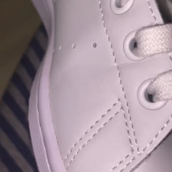 Adidas Kullanılmış Ayakkabı Gönderdi