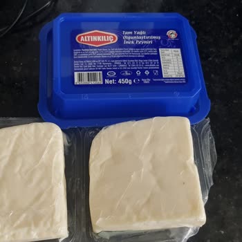 Altınkılıç Küflenen İnek Peyniri!