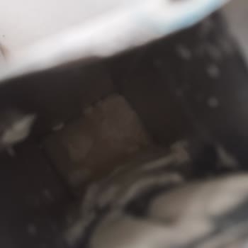 A101 Tarihi Geçmiş Süt Satmaları