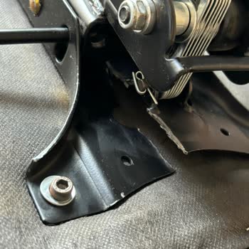 Hawk Oyuncu Koltuğu Sorunları