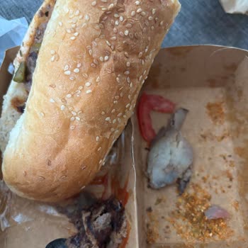 Köfteci Yusuf Döneri Çiğ Etli