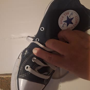 Converse Ayakkabı Deformasyonu Hk