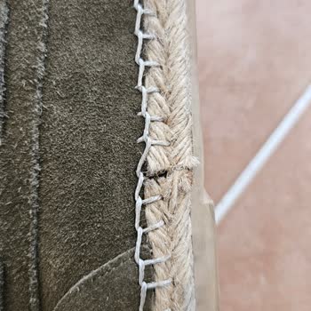 Derimod Ayakkabı 4. Giymemde Dağıldı