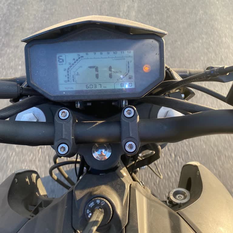 BENELLİ125S Sarı Motor Arıza Işığı