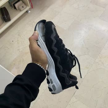 Skechers Pişmanlıktır Dokuz Ay Bile Giyemedim