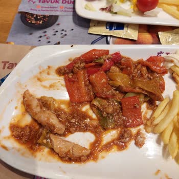 Tavuk Dünyası Değil Biber Dünyası