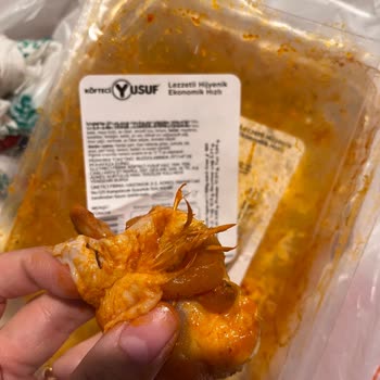 Köfteci Yusuf'dan Aldığım Hazır Soslu Tavuk Tüyü Temizlenmemiş Halde