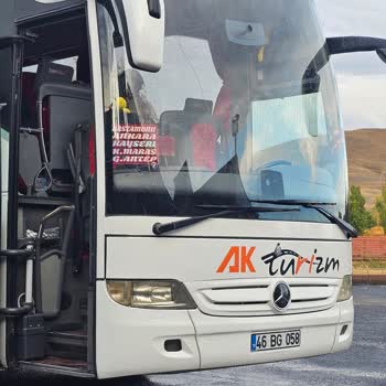 Ak Turizm Sürekli Geç Kalan Turizm