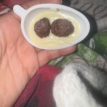 Kinder Joy Üstünde Garip Şeyler