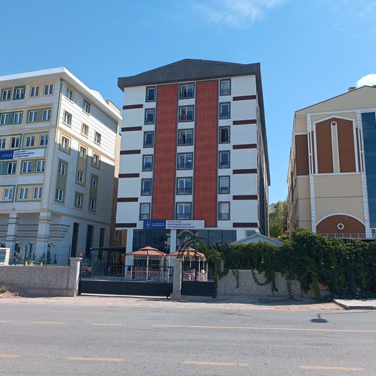 Ayşe Hümaşah Sultan Kyk Kız Öğrenci Yurdu (Nevşehir) Çifte Standart Ve İlgisizlikle Karşılaştım