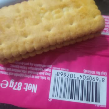 Ülker Paketin İçinden Kil Çıkması