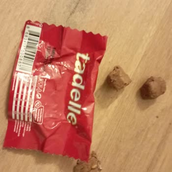 Tadelle Çikolatasından Yabancı Bir Cisim Çıktı!