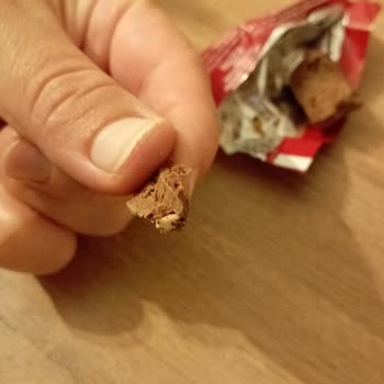 Tadelle Çikolatasından Yabancı Bir Cisim Çıktı!