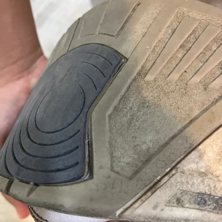 Sneaks Up Ayakkabının Altı Delindi Sonuç Red