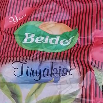 Belde Çay İçinden Saman Çıktı!