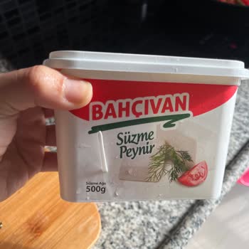 Migros Peynirin Plastik Ambalajı Kırık Geldi