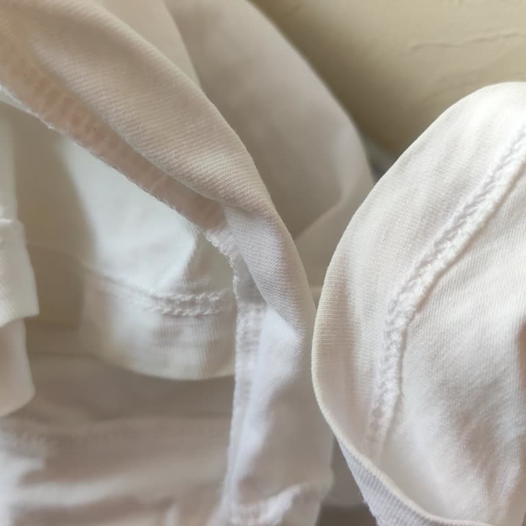 Yves Rocher Doğal Dedikleri Ürün Tişörtlerimi Mahvetti!