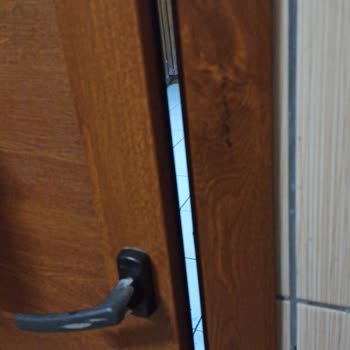 Dudullu Merkez Cami WC Kapılarının Kapanmaması