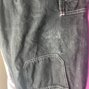 Koton Siyah Kot Pantolonum İlk Yıkamada Mahvoldu