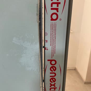 Armut Her Kapı Takan Kişi Kapı Ustası Olmamalı