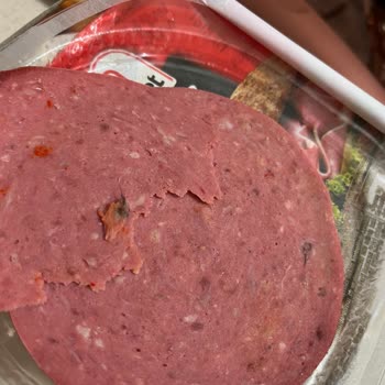 Maret Salamın İçinden İnek Kılı Cıktı