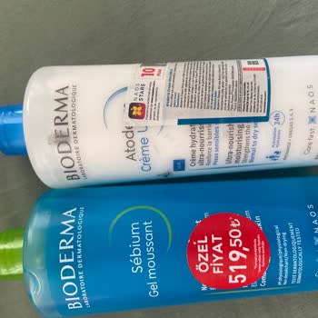 Bioderma Yüz Yıkama Jeli Ve Nemlendirici Kremi Sivilce Yaptı