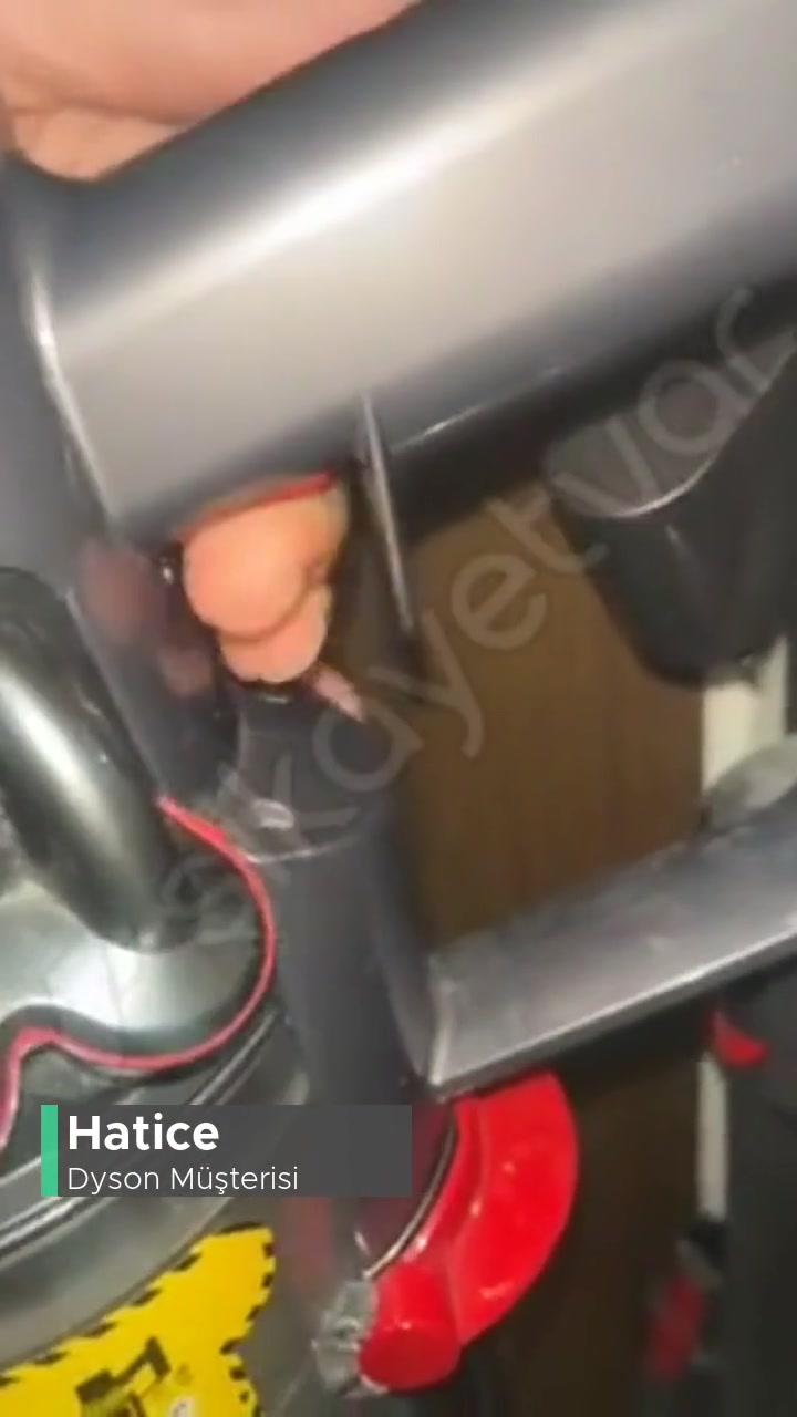 Dyson V10 Tetik Tuşu Sorunu videonun kapak resmi
