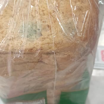 BİM Sağlıksız Ürünler Ve Dikkatsiz Yönetim