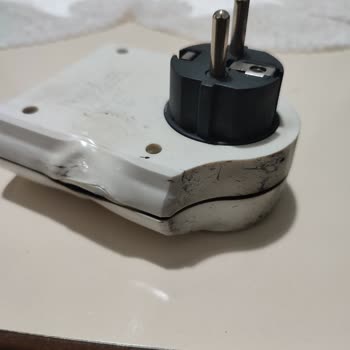 Vesplus Akım Koruma Prizi Tehlikesi