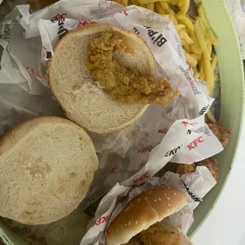 Trendyol Yemek Merkez KFC Siparişin Gönderilme Şekli