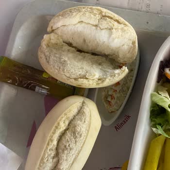 Ankara Podium AVM Tavuk Dünyası'nda Sipariş Sorunu Ve Kötü Hizmet