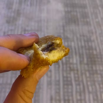 Burger King Nugget İçerisinden Çıkan Yabancı Madde Şoku
