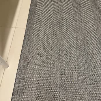 Nun Halı Kalitesiz Halıları Ve Müşteriyi Suçlaması