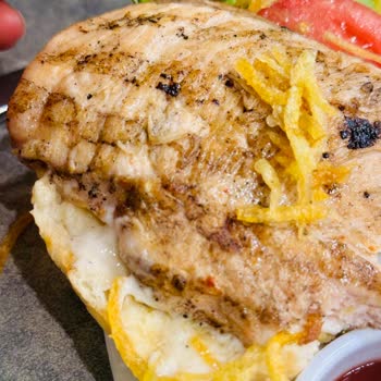 Mado Karaköy Sahil Şubesi