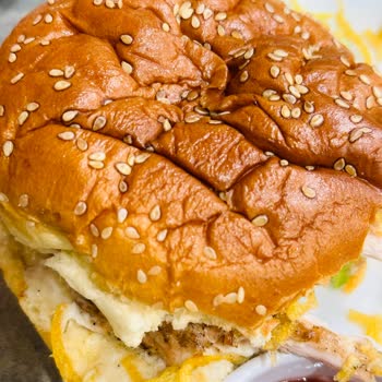 Mado Karaköy Sahil Şubesi