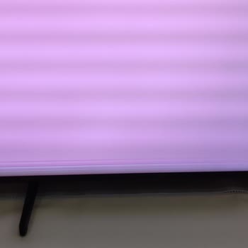 Samsung 50Q60A Yatay Çizgiler