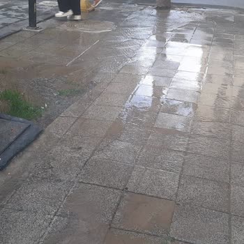 İSKİ'nin İlgisizliği: Su Patlağı Ve Susuzluk Sorunu