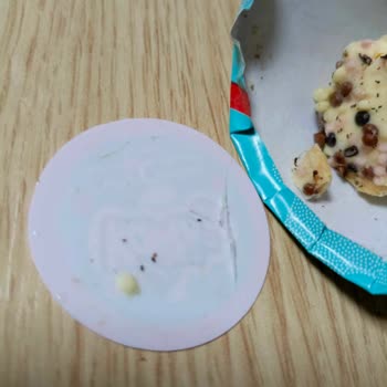 Ülker Kanky Bulut Kornet Ürününde Kurt Ve Örümcek Ağı Sorunu