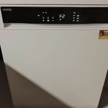 Vestel 4 Senedir Kronik Arızalı BM 5301 Bulaşık Makinesi