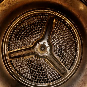 Beko Kurutma Makinesi Paspasları Eritti Ve Camı Çizdi