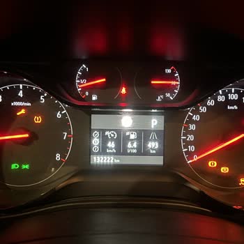 Opel Yetkili Servisinin Bir Arızayı Çözemeyip Rezil Etmesi