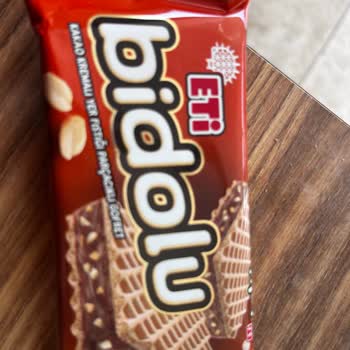 Eti Gıda Bir Dolu Gofretin İçerisinde Yer Fıstığı Parçacığı Yok